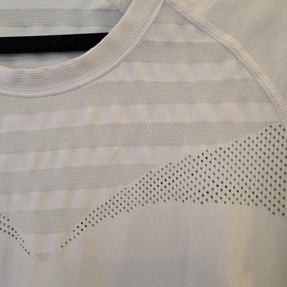 Z by Zella Activewear Shirt - Size Medium Light Pink - Picture 4 of 9